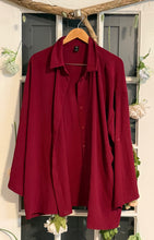 Load image into Gallery viewer, Shein Maroon Blouse & Shorts Set 4X