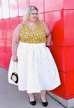Load image into Gallery viewer, White polka dot skirt 4X