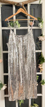 Load image into Gallery viewer, Ulla Popken Silver Sequin Mini 24/26