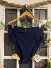 Load image into Gallery viewer, Navy Two Piece 2X