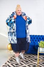 Load image into Gallery viewer, Ulla Popken faux fur blue print coat 28/30
