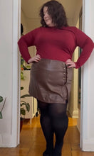 Load image into Gallery viewer, Shein Faux Leather Brown Skirt with Hardware 4X
