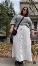 Load image into Gallery viewer, Shein White Button-Down Skirt 4X
