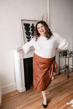 Load image into Gallery viewer, Joe Fresh Cream Sweater with Bell Sleeves 2X
