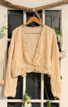 Load image into Gallery viewer, Shein 3-Piece Cream Set 4X
