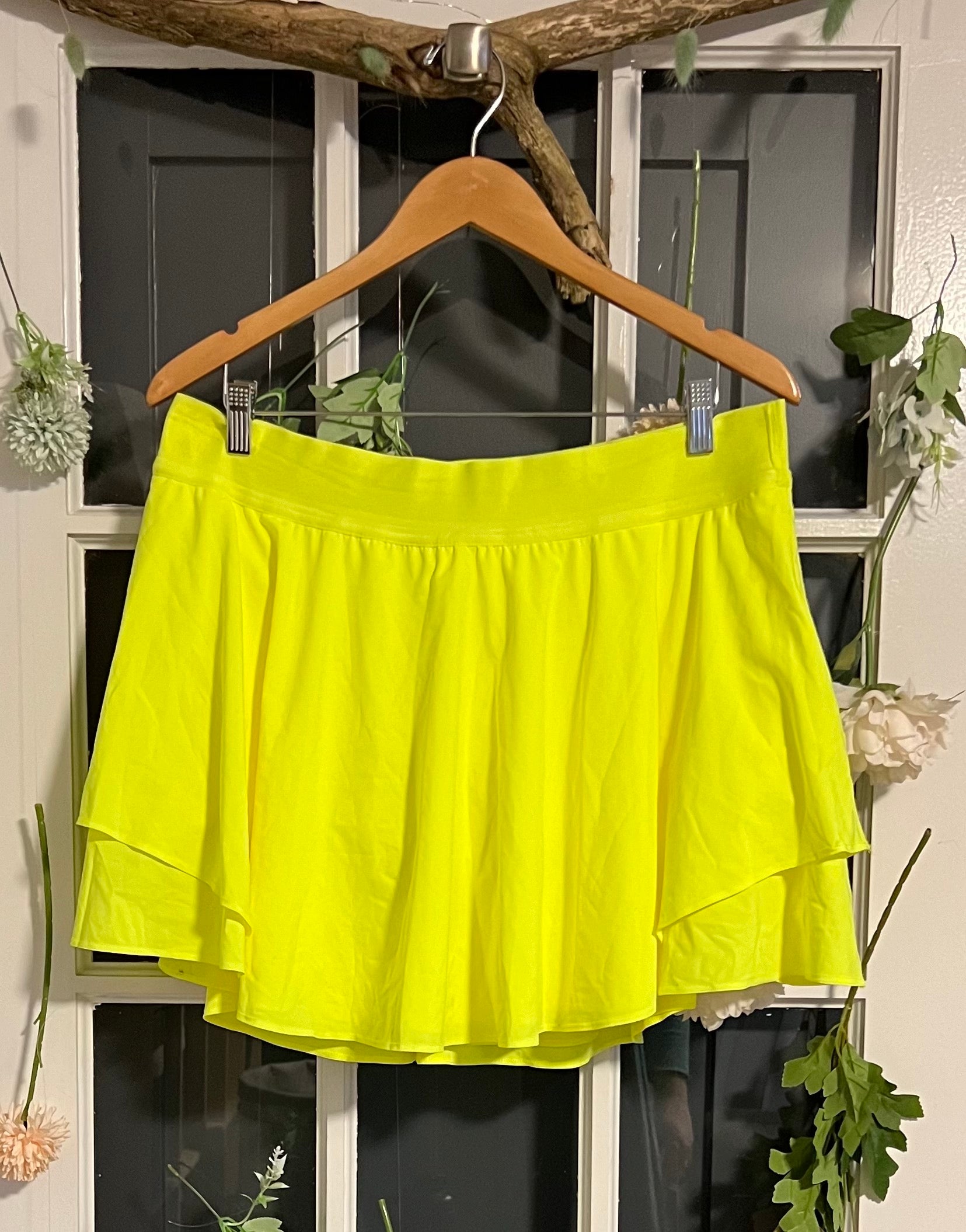 Neon Yellow Skort 14 – Curvy Thrift