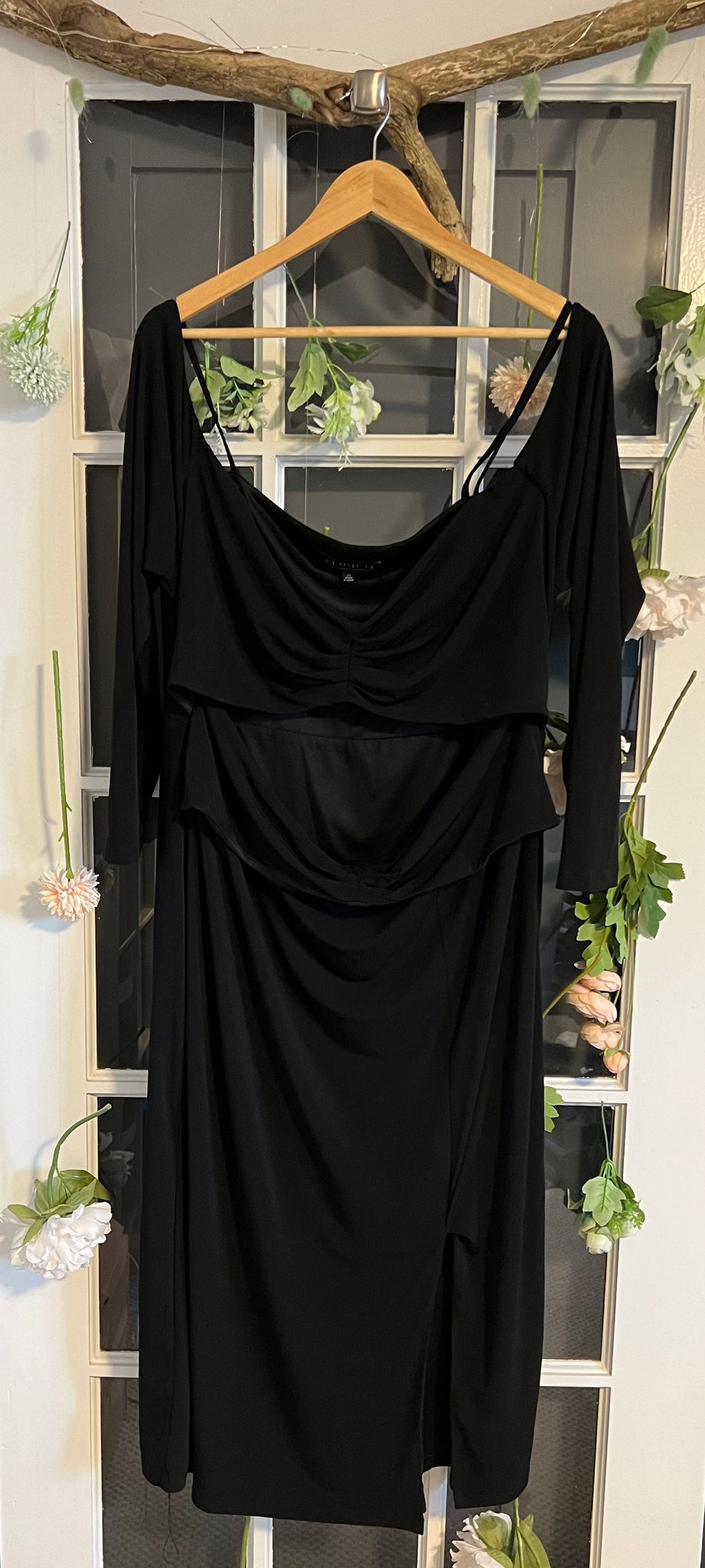 eloquii black dress ELOQUII Black Dress Plus Size 24 Lace Maxi V-neck NWT New Cocktail