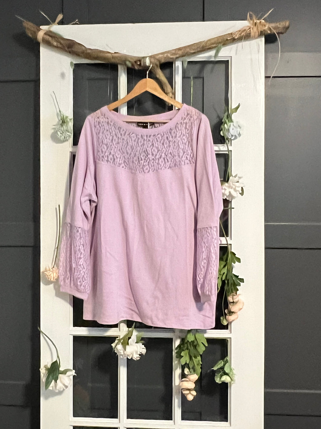 Penn. Lilac Lace Accent Sweatshirt 2X