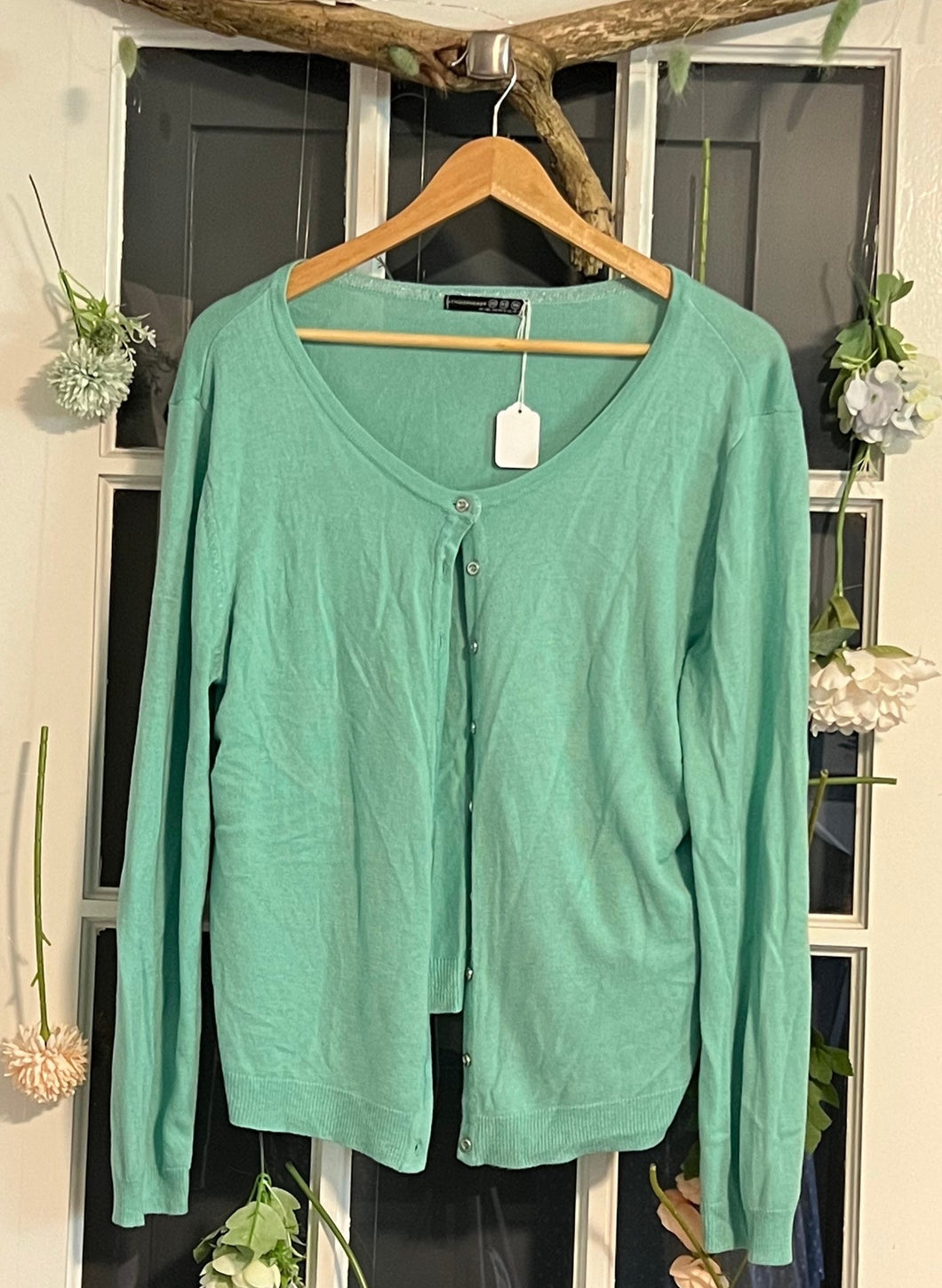 Mint Cardi 18 (20UK)