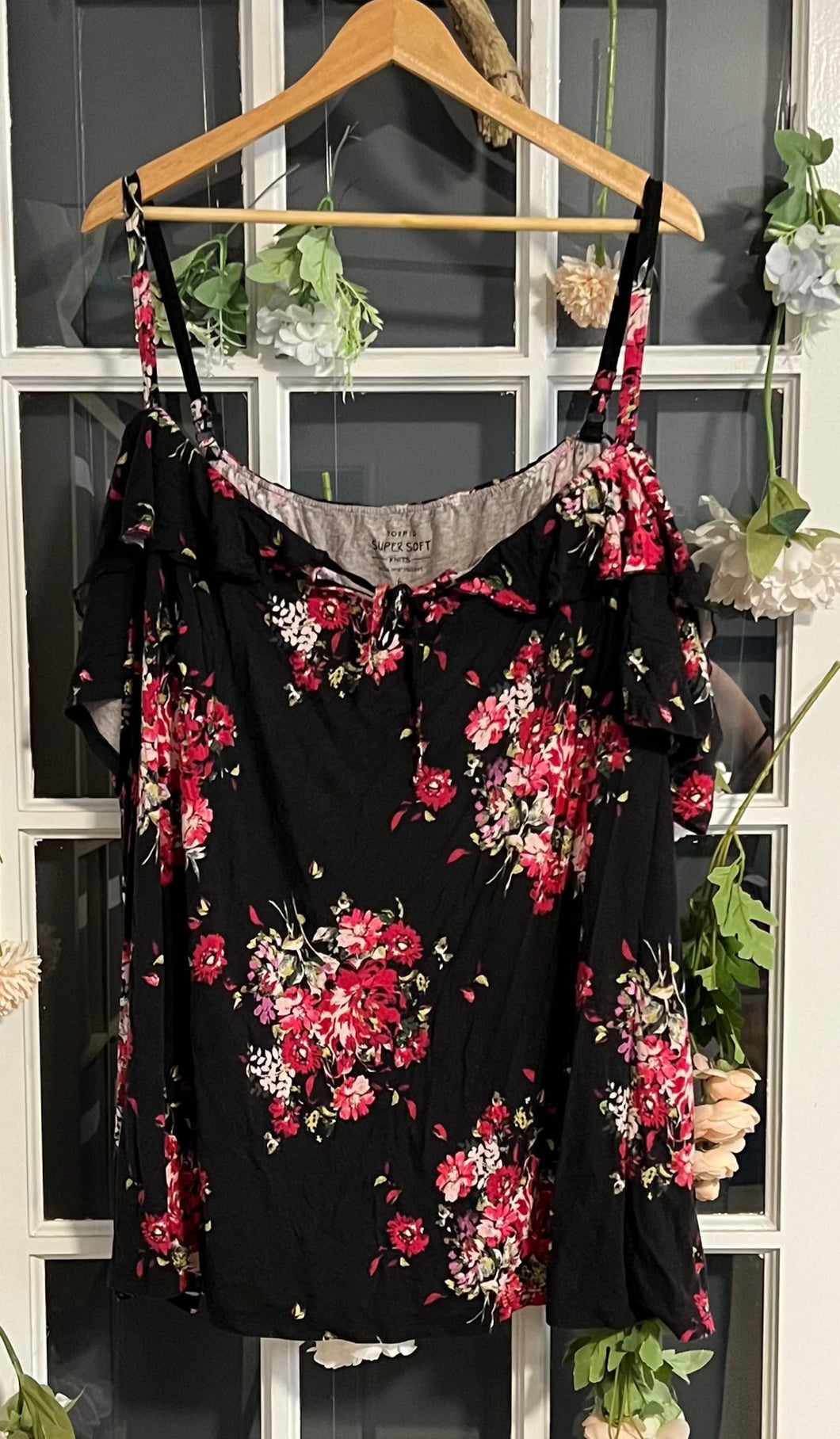 Torrid Black Floral Cold Shoulder Top 6X