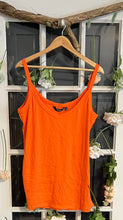 Load image into Gallery viewer, Ulla Popken Orange Tank 20/22
