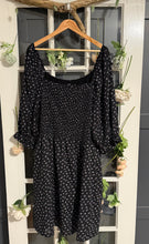 Load image into Gallery viewer, Black Floral Dress 3X
