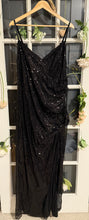 Load image into Gallery viewer, CiderCurve Black Sequinned Maxi 4X
