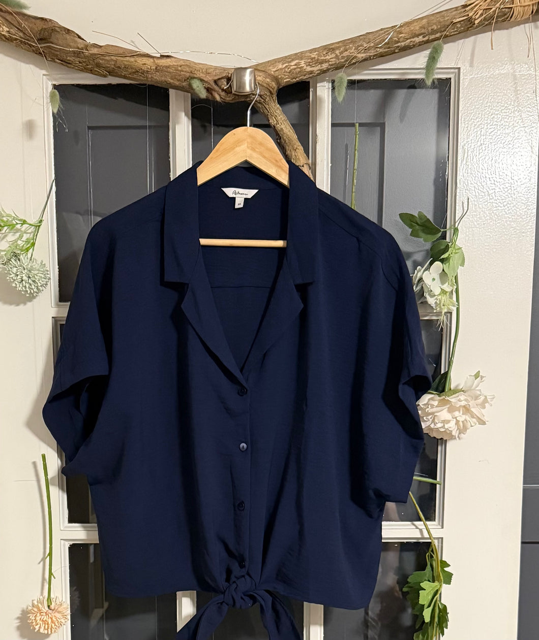 Reitmann’s Navy Crop Blouse 2X