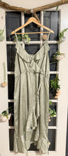 Load image into Gallery viewer, Addition Elle Spring Green Dress 22
