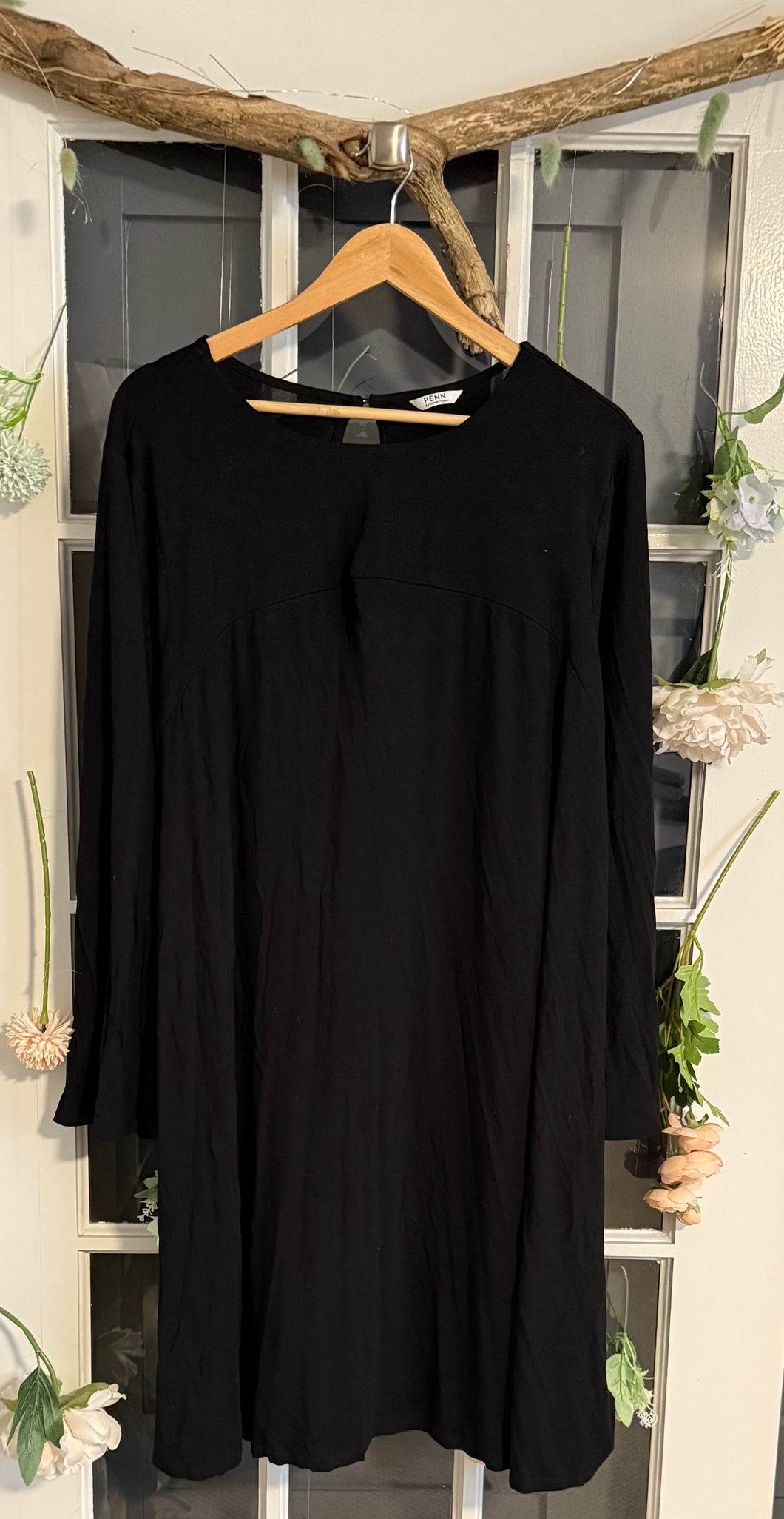 Penn. Black Shift Dress 2X