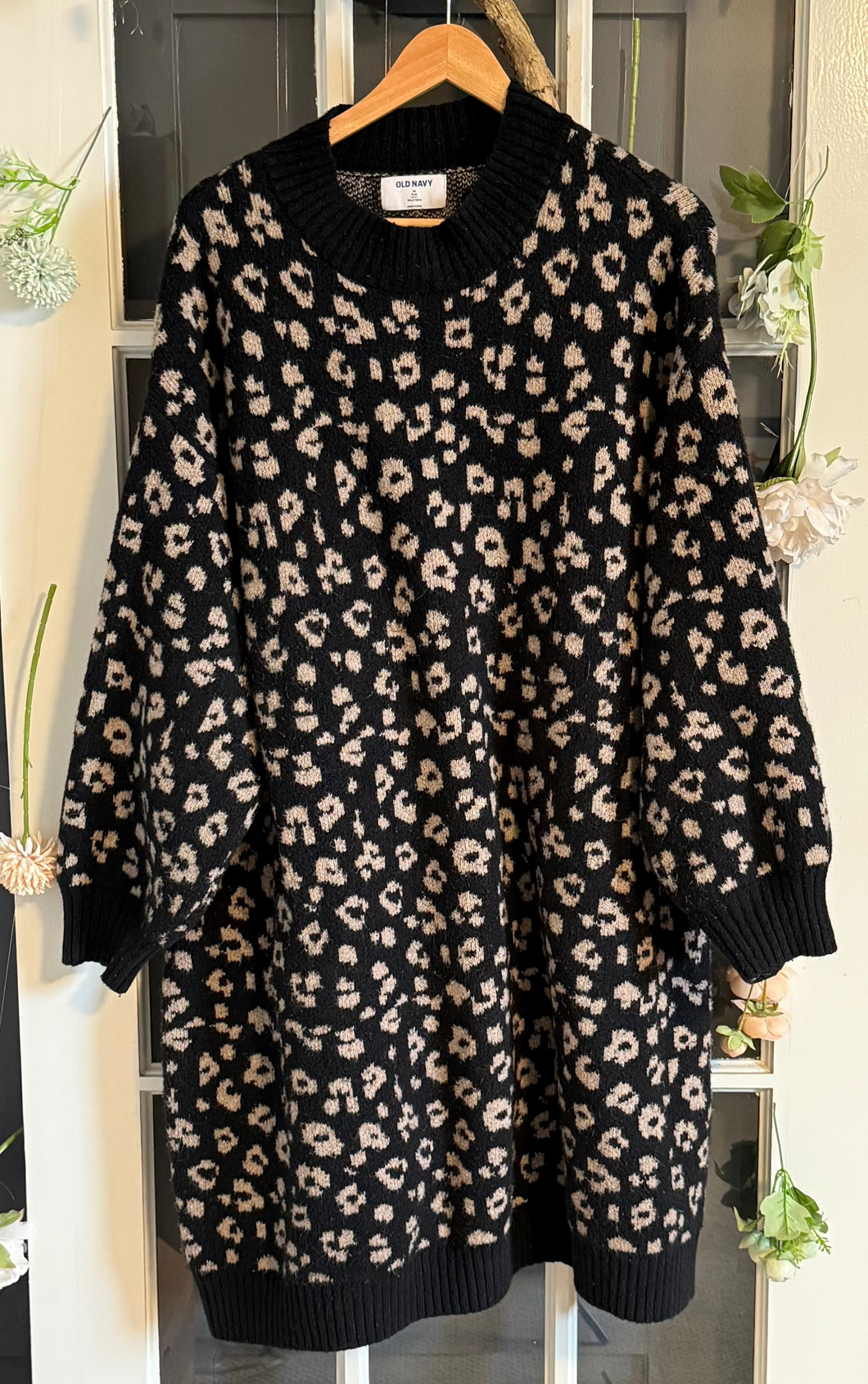 Old Navy Black Cheetah Sweater Dress 4X