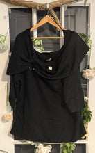 Load image into Gallery viewer, Penn. x Meredith Shaw Black Off-Shoulder Sweater 4x

