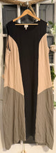 Load image into Gallery viewer, Ulla Popken Neutral Colour Block Maxi 24/26
