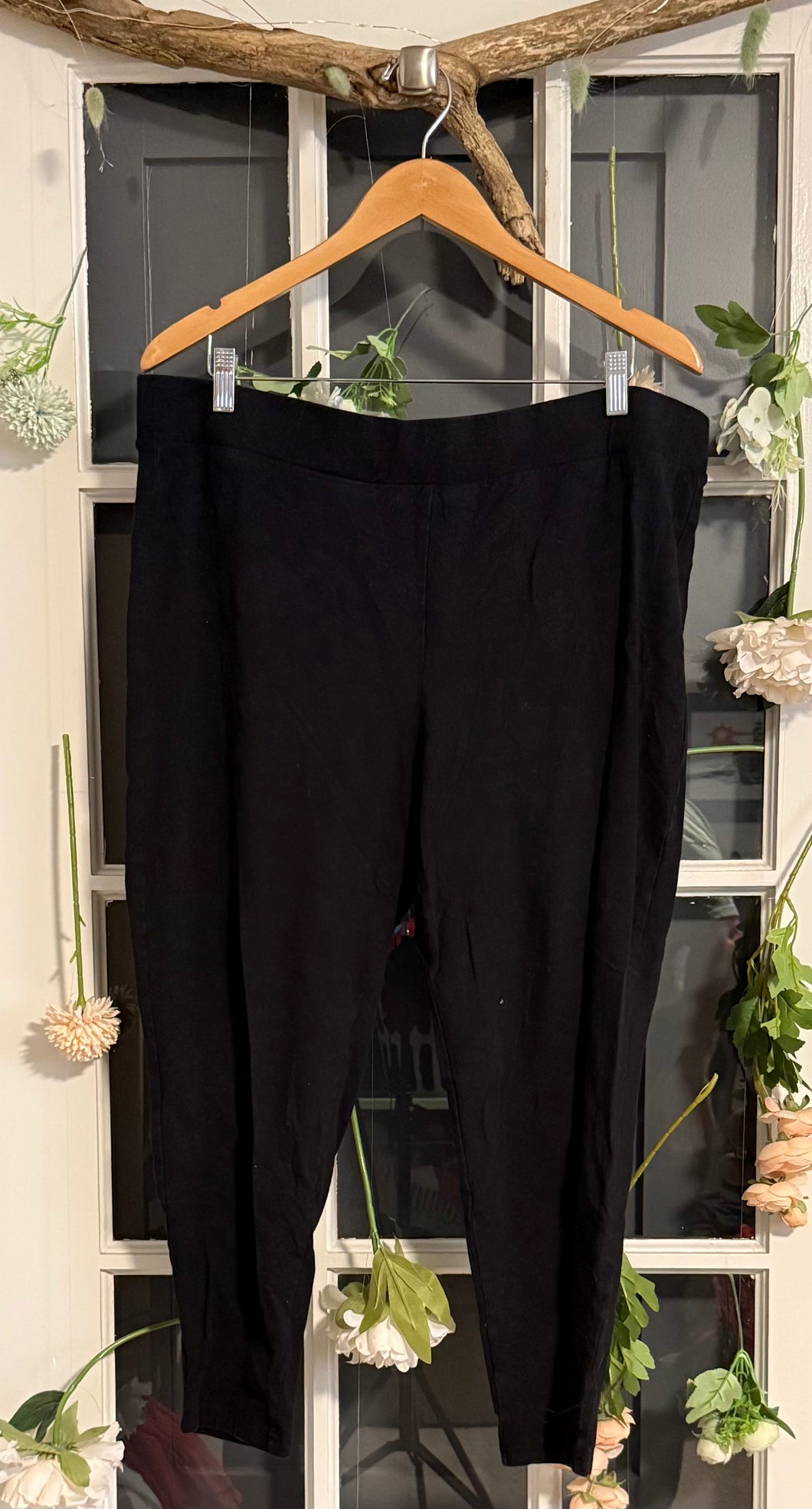 Torrid Black Leggings 4X