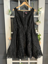 Load image into Gallery viewer, Black Formal Dress 12
