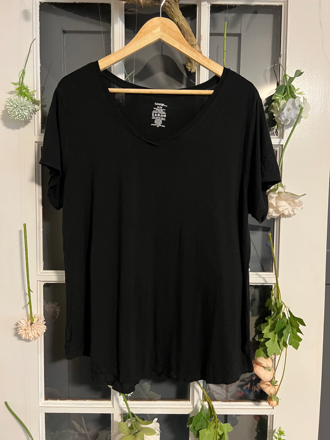 Black Tee XL