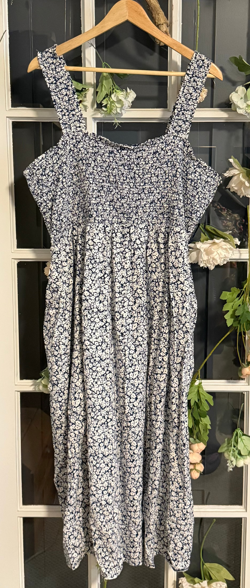 Old Navy navy floral dress 3X
