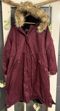 Load image into Gallery viewer, Torrid maroon full-length coat with faux fur trim 6X
