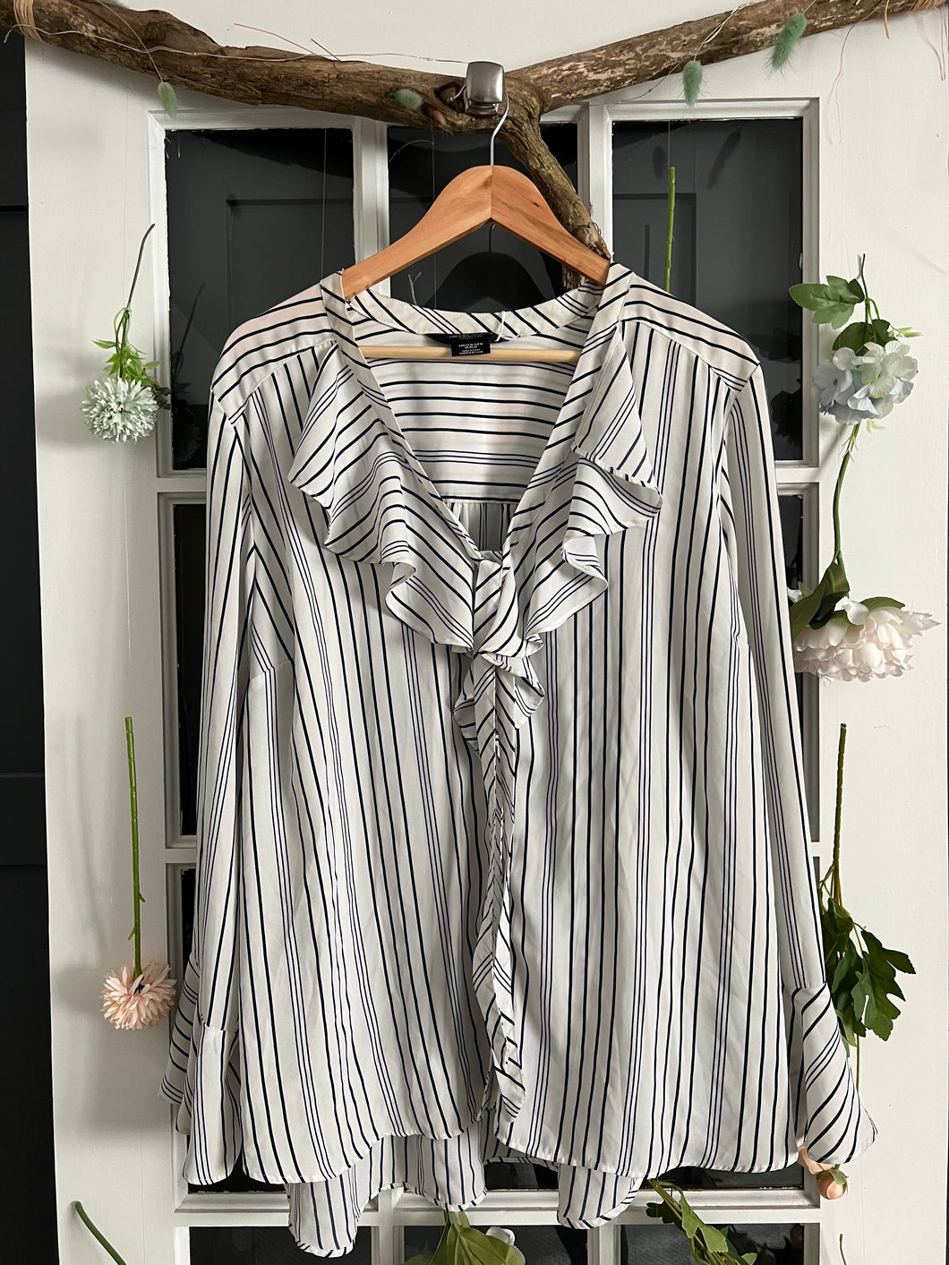 Penn. Striped Ruffle Blouse 20