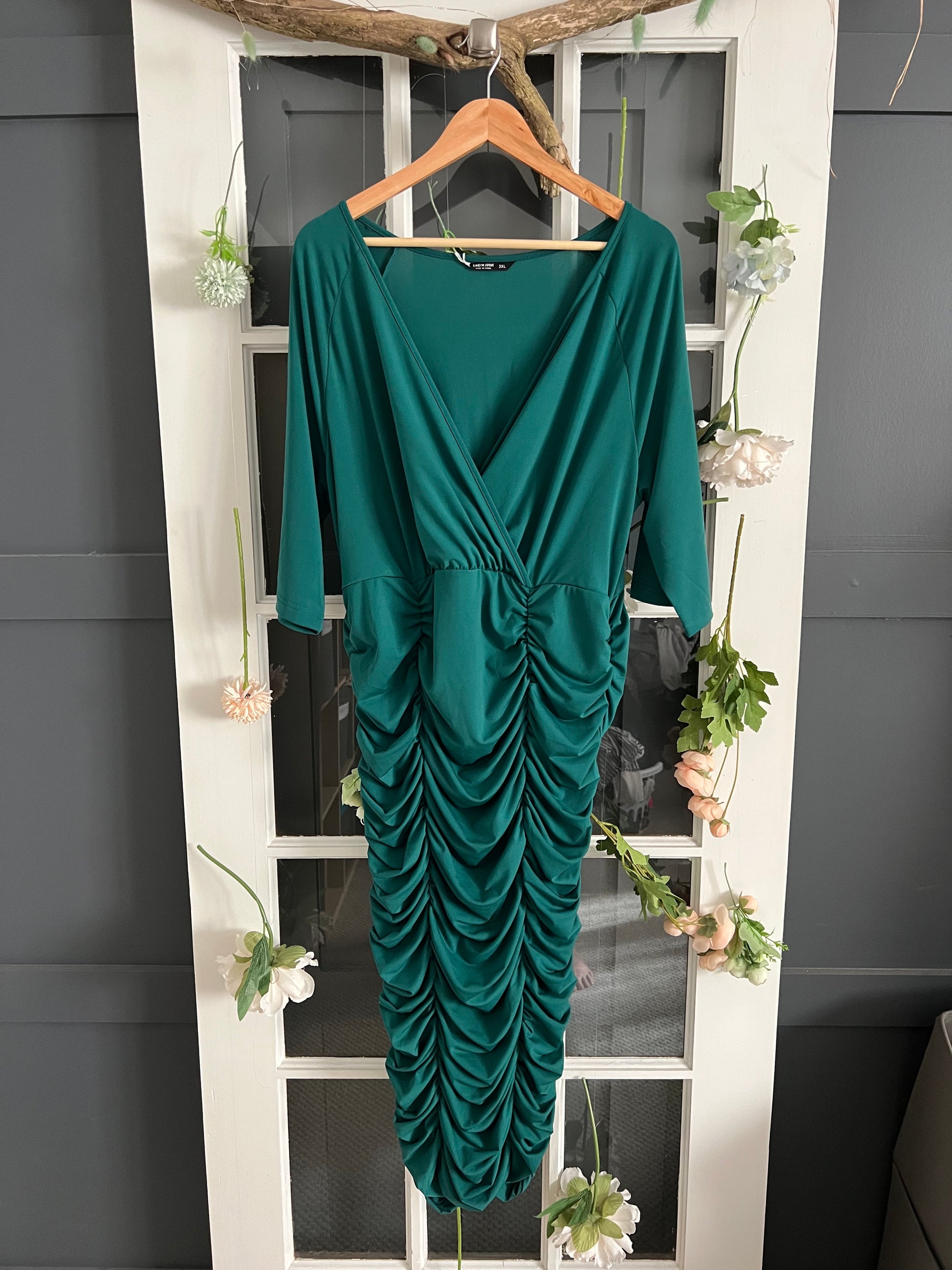 green emerald velvet dress Green Evening Dress 3X