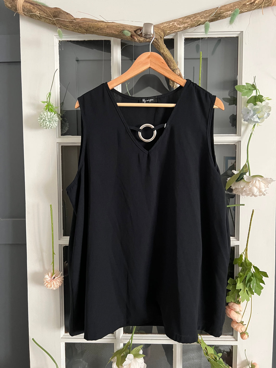 Black Sleeveless Top 2X